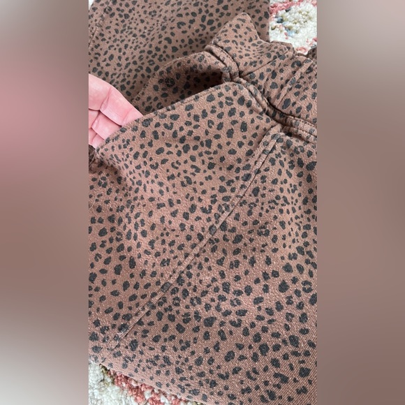 Abercrombie & Fitch Joggers - Picture 6 of 7